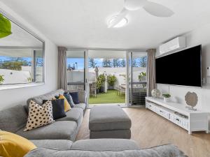 Photo #5 of Mandolin Beachfront Resort in Alexandra Headland, Australia