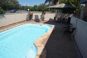 Photo #4 of Beachside Motor Inn By Golden Chain in Pialba, Australia