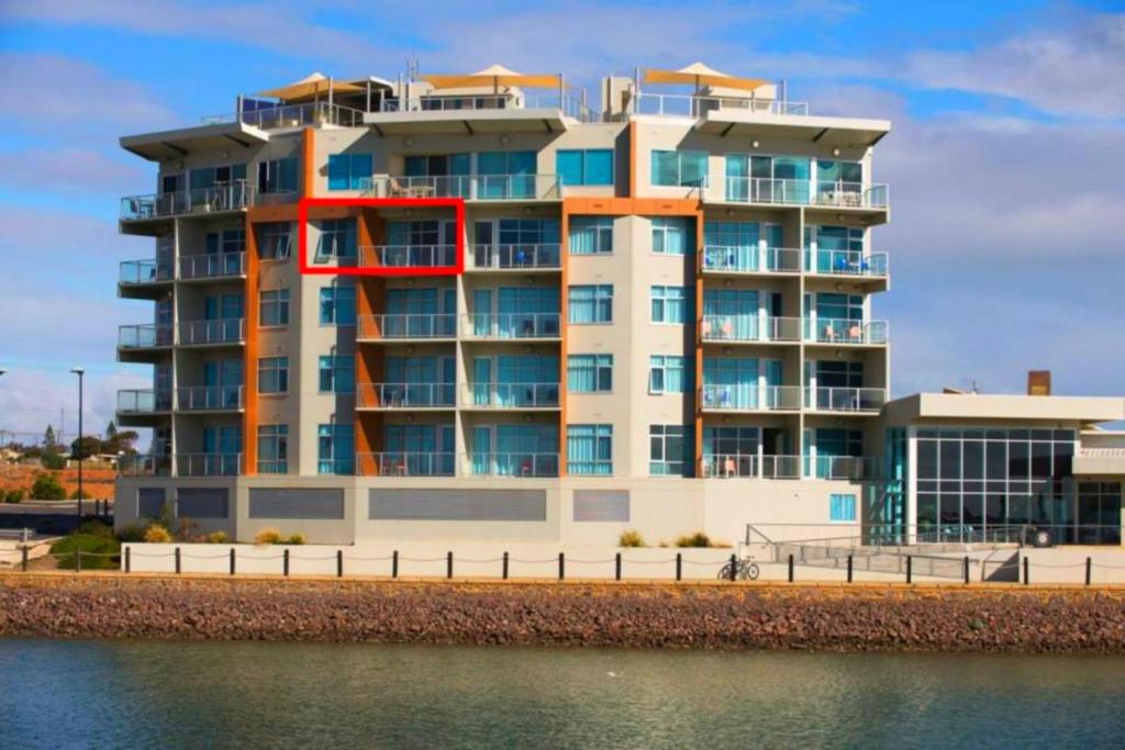 Photo #1 of Wallaroo Marina Luxury Apartment in Wallaroo, Australia
