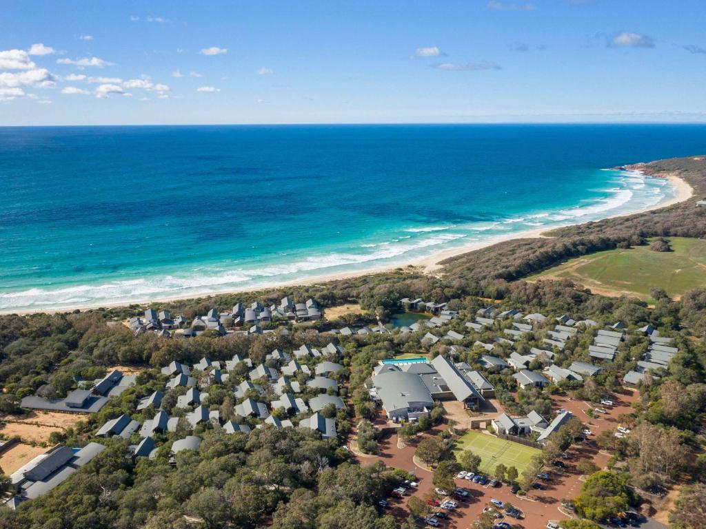 Photo of Pullman Bunker Bay Resort Margaret River in Naturaliste, Australia