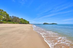 Photo #5 of Alassio Beachfront Apartments Palm Cove in Palm Cove, Australia