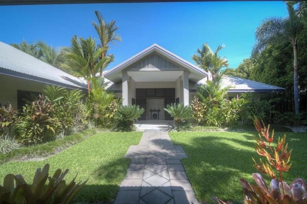 Photo of Tranquility By The Course Port Douglas in Port Douglas, Australia