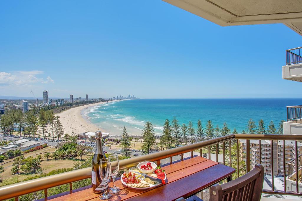 Photo of Gemini Court Holiday Apartments in Burleigh Heads, Australia