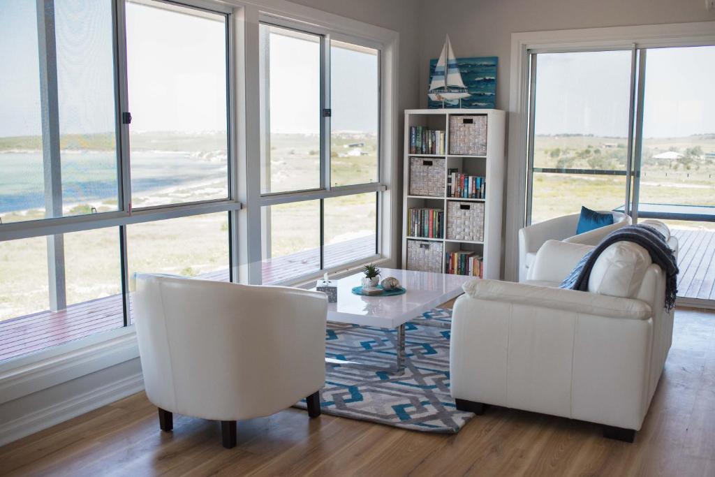 Photo of Shades of Blue Eco Retreat in Calca, Australia