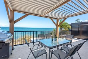 Photo #5 of Bay Vista Two Bedroom Waterfront Apartment in Redcliffe, Australia
