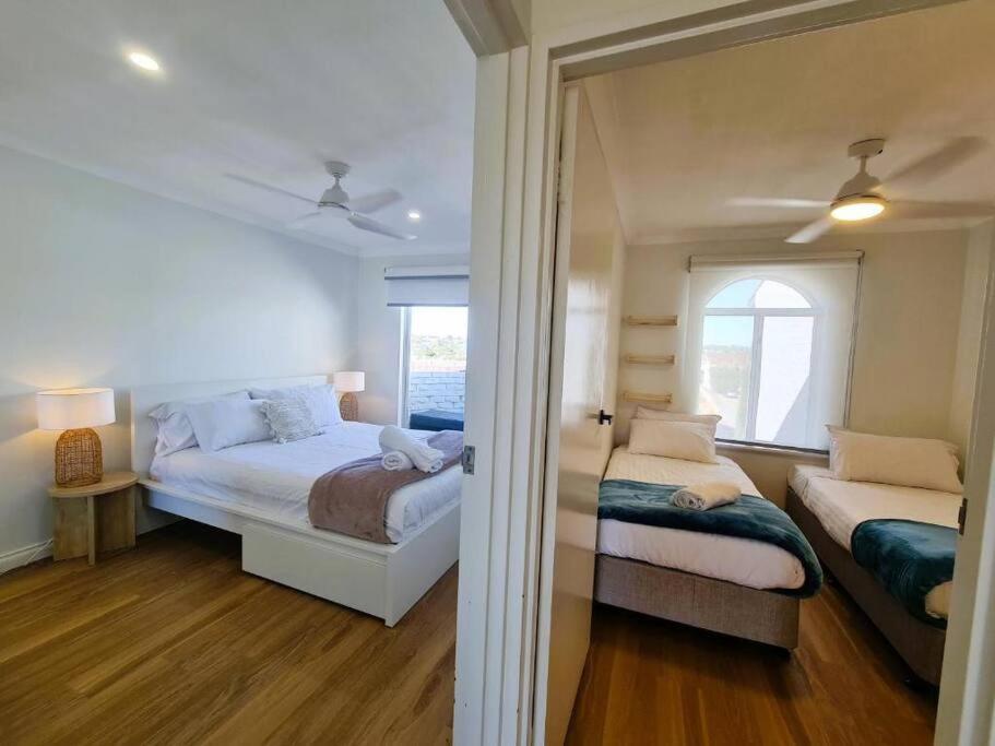 Photo of Oceanic Escape 50m to beach in Scarborough, Australia