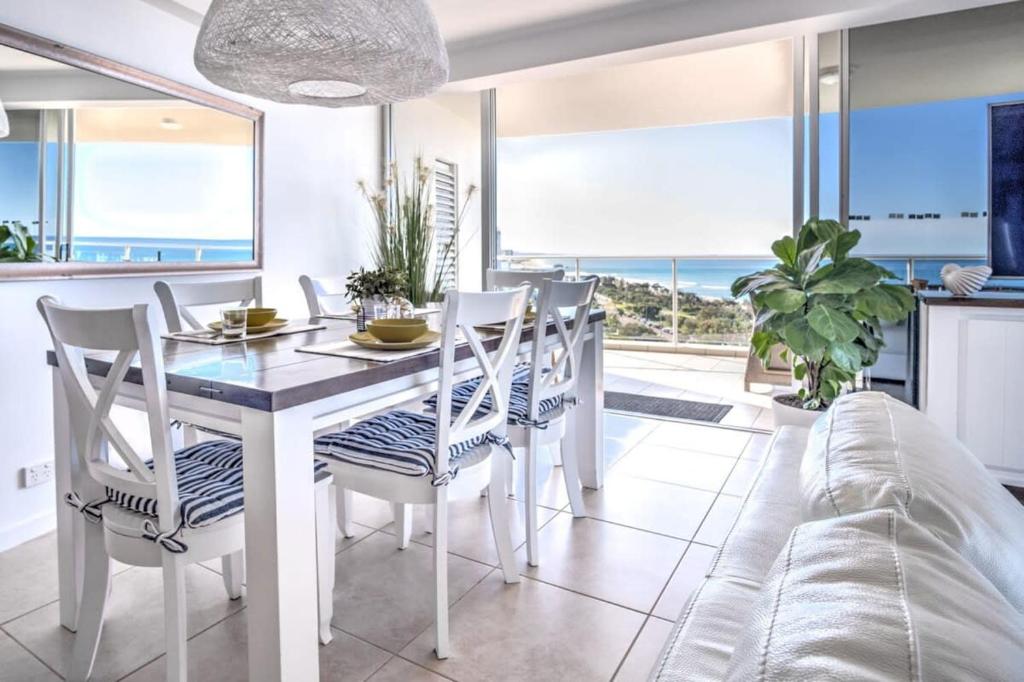 Photo #1 of Panoramic Ocean Views At Maroochydore in Maroochydore, Australia