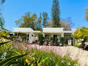 Photo #5 of 545 Esplanade in Urangan, Australia