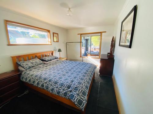 Photo #2 of Fully fenced, wrap around decks, water on 3 sides in Lunawanna, Australia