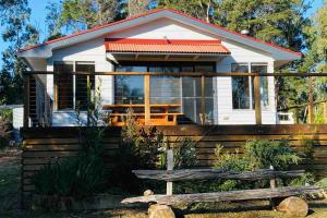Photo #6 of Fully fenced, wrap around decks, water on 3 sides in Lunawanna, Australia