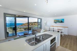 Photo #4 of Shearwaters Apartment Waterfront Accomodation in Penneshaw, Australia