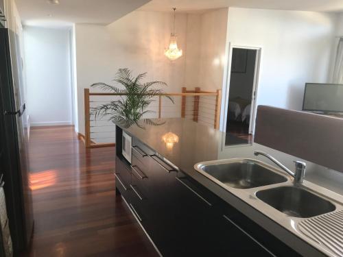 Photo #3 of Beachside Apartments Bonbeach in Bonbeach, Australia