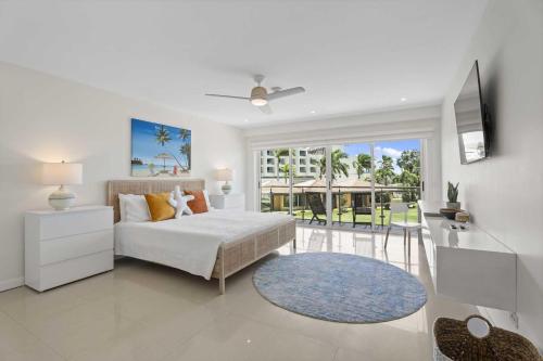 Photo #2 of Beachfront - Superior View 2BR condo - E225-2 in Oceania Residences, Aruba