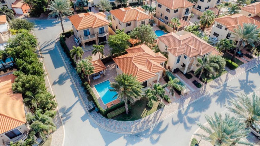 Photo #1 of Gold coast elegance with private pool in Noord, Aruba