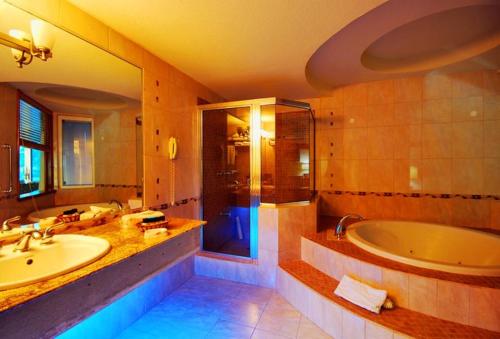 Photo #3 of Accra Beach Hotel in Bridgetown, Barbados