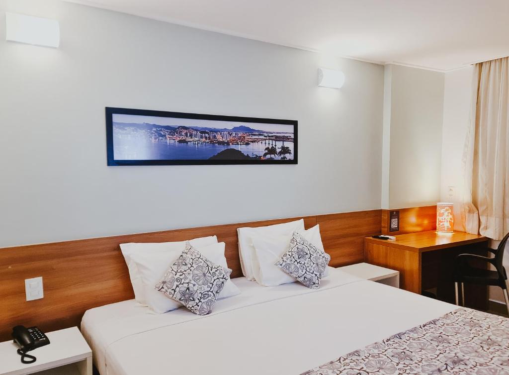 Photo of Alameda Vitória Hotel in Jardim da Penha, Brazil