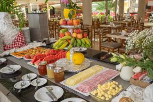 Photo #5 of Floral Inn Family in Taperapuan, Brazil