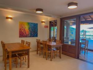 Photo #5 of Casa Melville Hospedagem - Sua Casa de Alto Padrão no Coração de Ubatuba! in Barra da Lagoa, Brazil