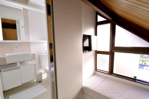 Photo #3 of Novo Bangalô no Malawi Beach House com Premium Service in Muro Alto Beach, Brazil