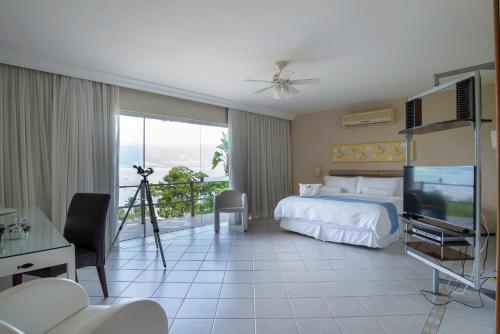 Photo #3 of Hotel Itapemar - Ilhabela in Saco da Capela, Brazil