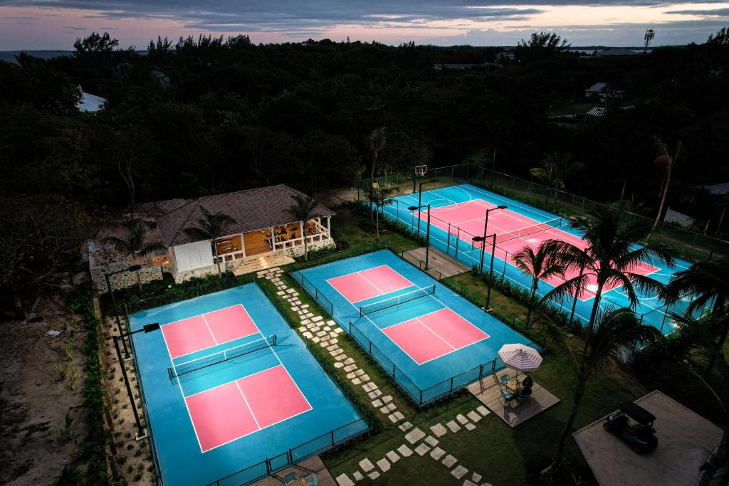 Photo of Coral Sands Inn & Cottages in Dunmore Town, Bahamas