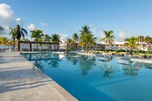 Photo #4 of Viva Fortuna Beach by Wyndham, A Trademark All Inclusive in Freeport, Bahamas