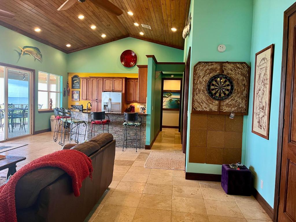 Photo of Alvira's Place in Mars Bay Settlement, Bahamas