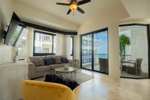 Photo #6 of Diamante Beachfront Suites in San Pedro, Belize