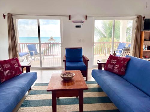 Photo #2 of VeLento Oceanfront Penthouse #1 in Caye Caulker, Belize