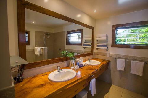 Photo #3 of Rendezvous Villas in Takitumu District, Cook Islands