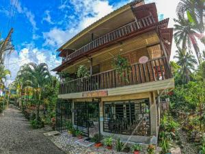 Photo #5 of Cabaña Villa Sofi in Nuquí, Colombia