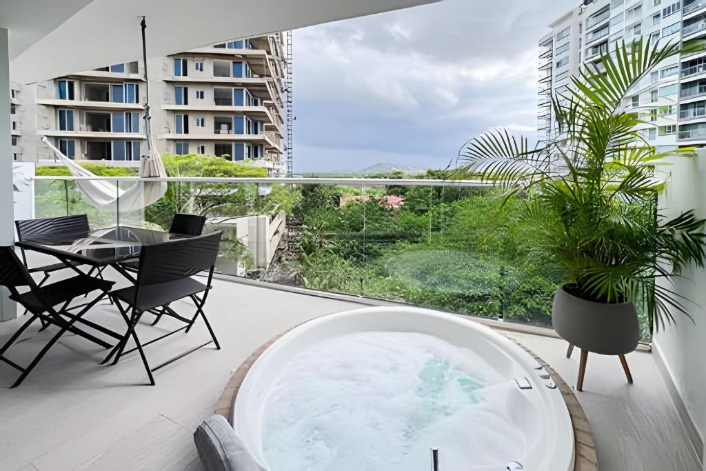 Photo of 2 Dormitorios con jacuzzi frente a Playa Morros in La Boquilla, Colombia