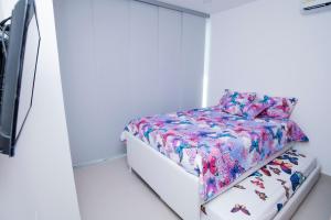Photo #6 of Apartamento 12 vista al mar, Playa Rodadero, Santa Marta in Santa Marta, Colombia