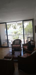 Photo #5 of Hermoso apartamento frente al mar en el rodadero in Gaira, Colombia