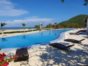 Photo #4 of Samaria Club de Playa NEW Beach front 3 bedroom Apartment 86M in Pozos Colorados, Santa Marta in Gaira, Colombia