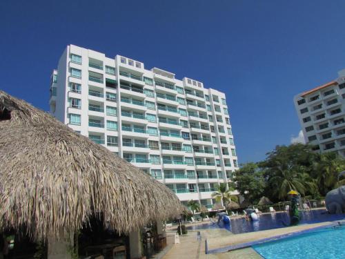 Photo #2 of Costa Azul Suite 804 in santa marta, Colombia
