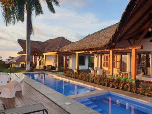 Photo #4 of Palmetto Lodge in Entrance of Condominio, Costa Rica