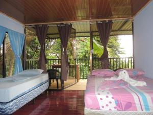 Photo #6 of LookOut DrakeBay in Osa, Costa Rica