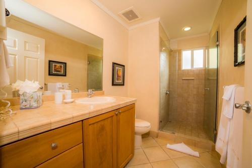 Photo #3 of Beautiful Beachfront Condo, Amazing Pool in Bejuco, Costa Rica