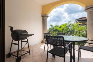 Photo #5 of Sunrise 42 - 2 Bedroom Ocean View Condo in Tamarindo, Costa Rica