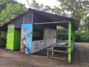 Photo #6 of Habitación compartida con tres comidas incluidas y dos horas de electricidad diarias in Drake, Costa Rica