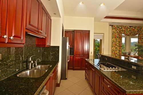Photo #3 of Los Suenos Resort Bella Vista 4B in Playa Herradura, Costa Rica