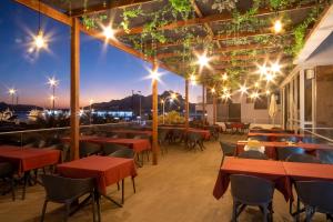Photo #5 of Ouril Mindelo in Mindelo, Cape Verde