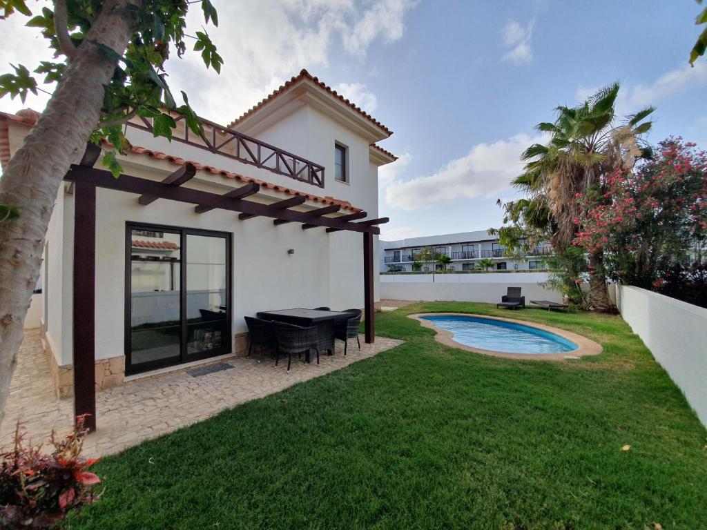Photo of Villa with privat pool near beach Santa Maria Sal Kap Verde in Santa Maria, Cape Verde
