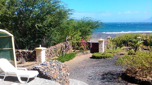 Photo #2 of Coin de Paradis,Pavillon Doucimar in Porto Novo, Cape Verde
