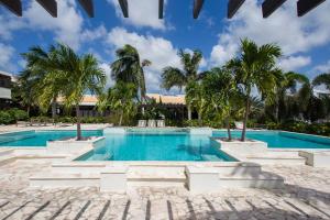 Photo #4 of Blue Bay Bungalows in Willemstad, Curacao
