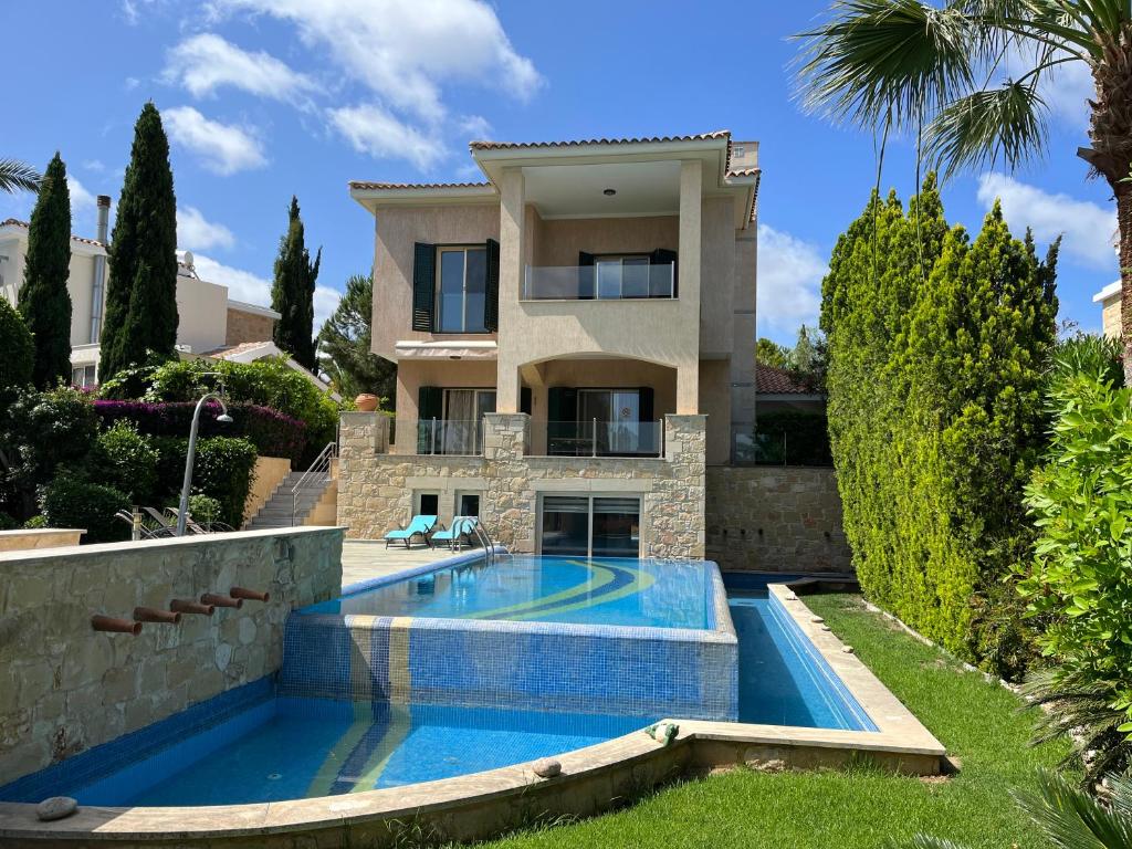 Photo #1 of Amorosa Beach Villa 14 in Neo Chorio Pafou, Cyprus