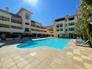 Photo #4 of Queens gardens in Paphos, Cyprus