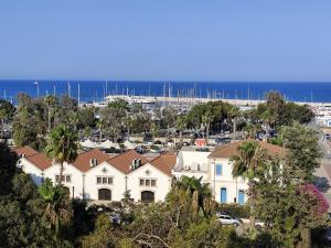 Photo #6 of Marina view seaside apartment in Larnaca, Cyprus