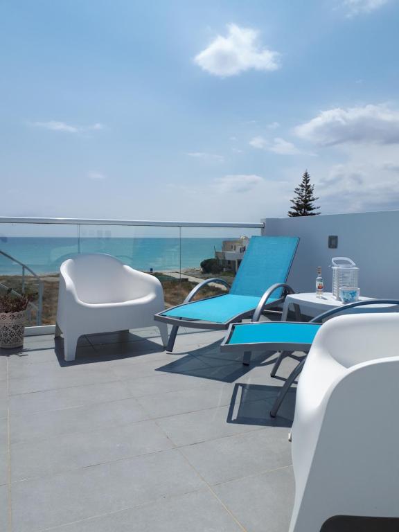 Photo of Cozy beach house in Menevi, Cyprus